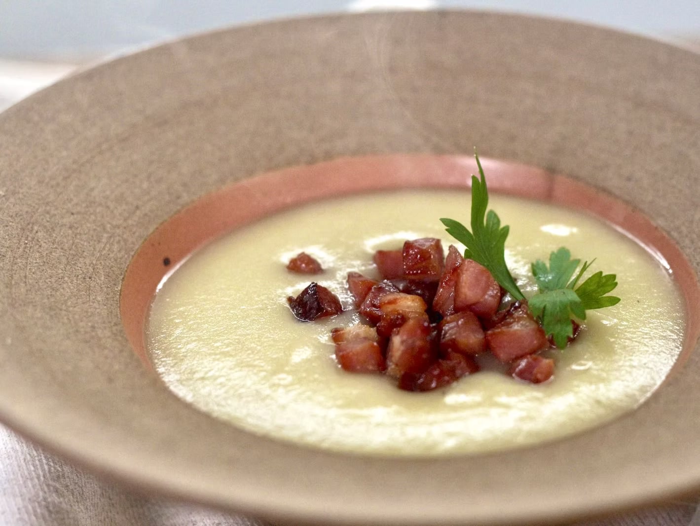 Sopa de batata com bacon